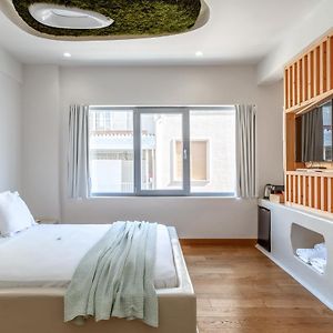 Lofus Bio-Suites